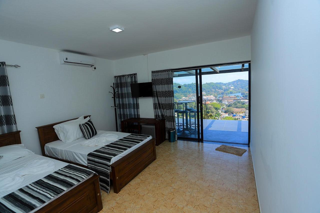 Vendol Sky Resort Kandy Exterior photo